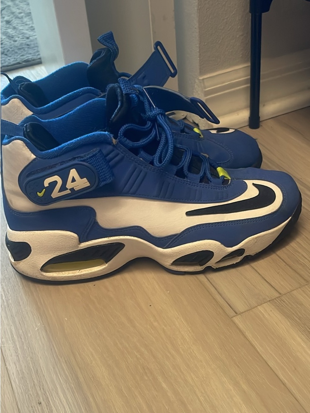 Men Nike air Griffey Max 1(2000 release)